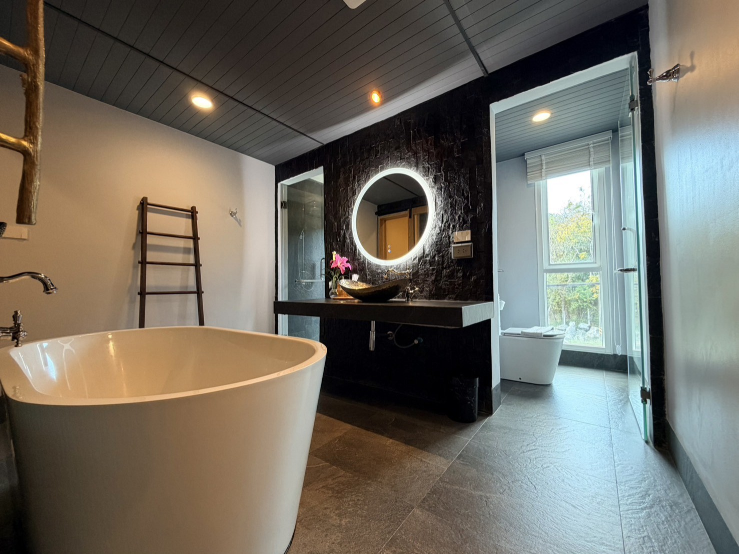 Grand Superior Double With Bathtub