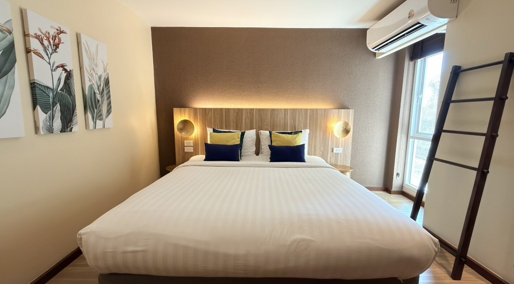 Grand Deluxe Double With Bathtub